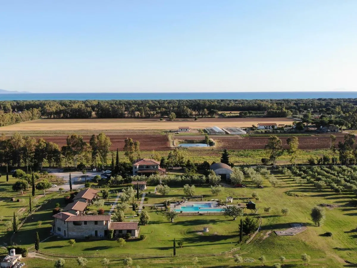Vento Di Maremma Villa Grosseto 0*,  Italy